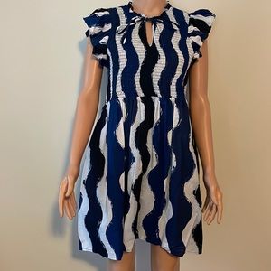 NWOT dress with pockets!